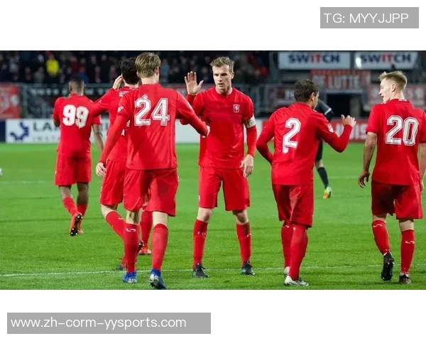 洛伦佐回应点球争议:“我的确被碰到了,这不是假摔” 洛伦佐回应点球争议:“我的确被碰到了,这不是假摔”